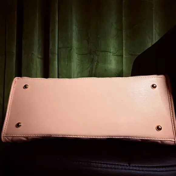 Betsey Johnson Pink Valentine Candy Heart Satchel Crossbody NWT - Picture 8 of 8